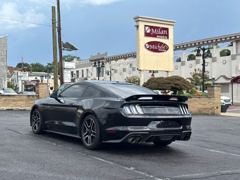 Used 2019 Ford Mustang GT w/ Equipment Group 301A RWD image 4