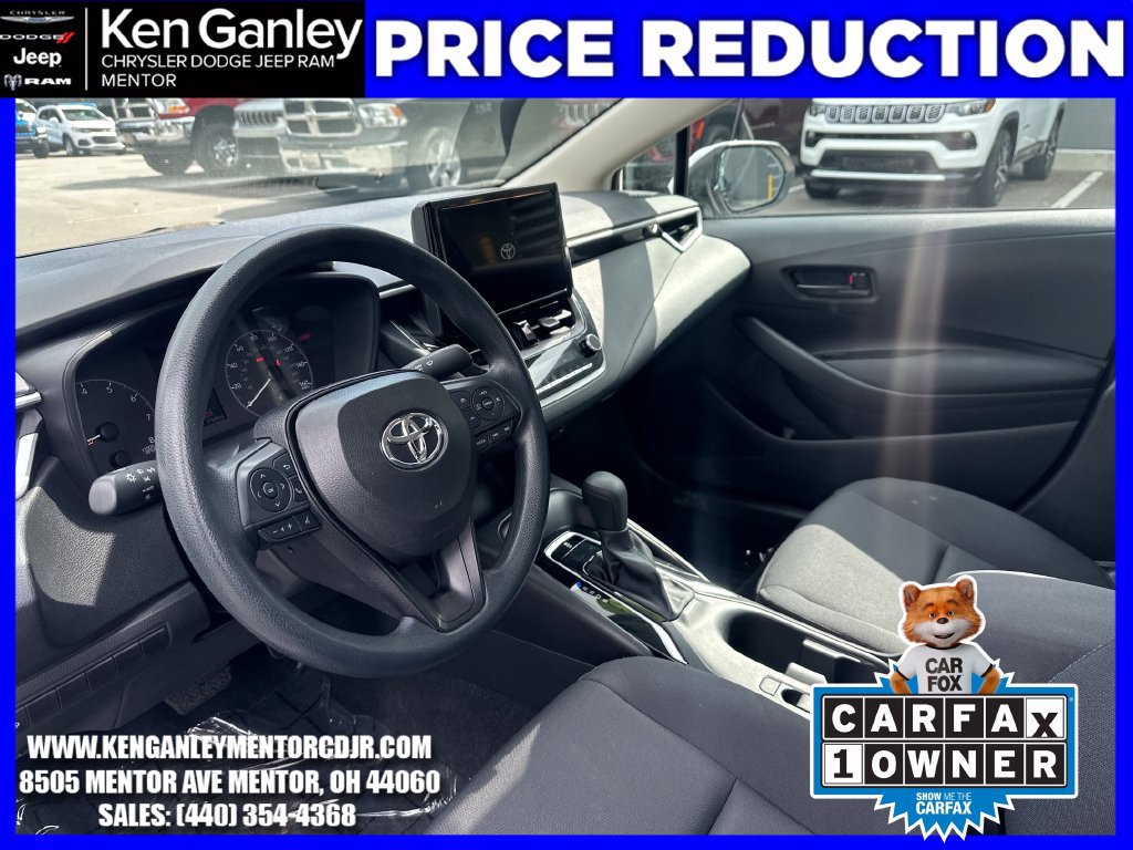 Used 2025 Toyota Corolla LE FWD image 19