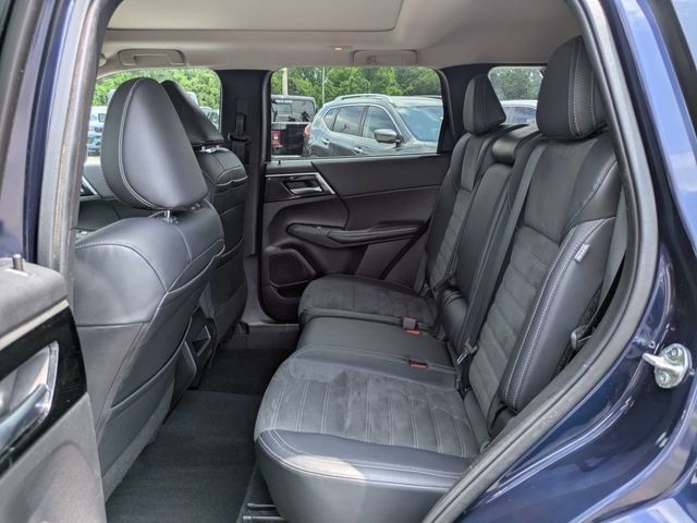 Used 2024 Mitsubishi Outlander SE AWD/4WD image 15