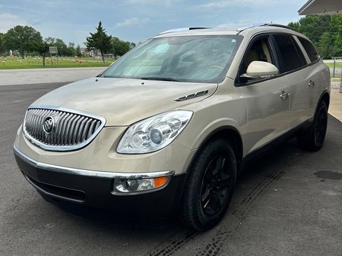 Used 2011 Buick Enclave CXL AWD/4WD image 1