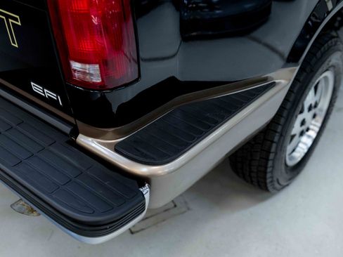 Used 1988 Chevrolet Silverado 1500 4x4 Regular Cab image 20