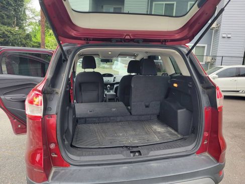 Used 2013 Ford Escape SE FWD image 8