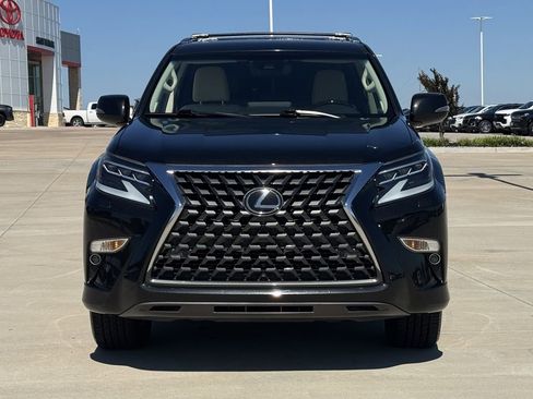Used 2023 Lexus GX 460 Premium w/ Premium Plus Package AWD/4WD image 7
