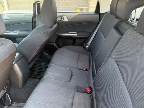 Used 2012 Subaru Forester 2.5X Premium AWD/4WD image 7