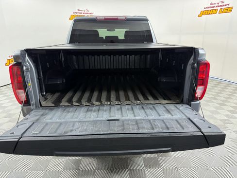 Used 2021 GMC Sierra 1500 Elevation w/ X31 Off-Road Package AWD/4WD image 5