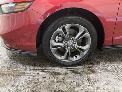 Certified 2023 Honda Accord EX-L image 10