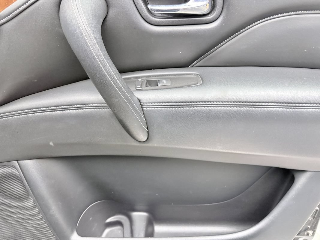Used 2018 INFINITI QX80 2WD w/ Driver Assistance Package image 16