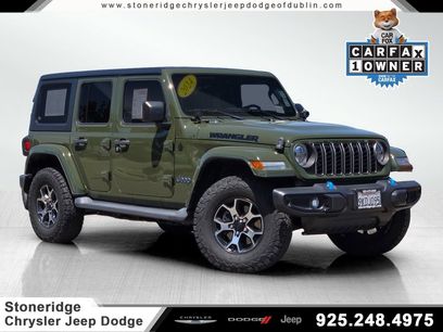 Used 2024 Jeep Wrangler Unlimited w/ Technology Group