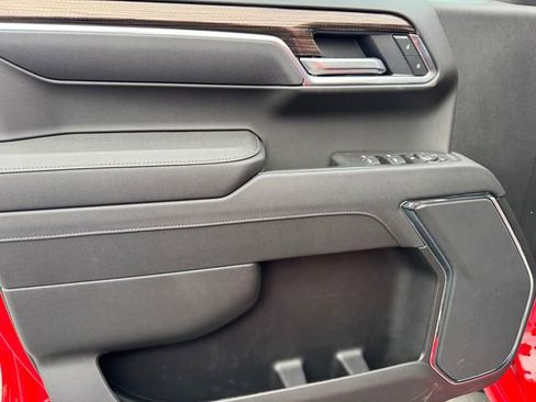 New 2025 Chevrolet Silverado 1500 LT w/ Convenience Package II RWD image 14