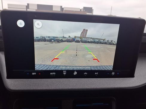 New 2026 Ford Maverick XLT image 9