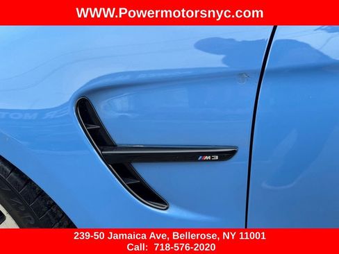Used 2017 BMW M3 RWD image 11