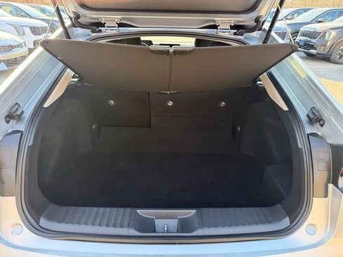 Used 2024 Toyota Prius LE image 15