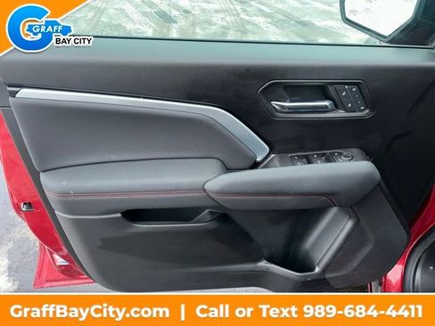 Used 2023 Chevrolet Colorado Z71 w/ Z71 Convenience Package 2 image 10