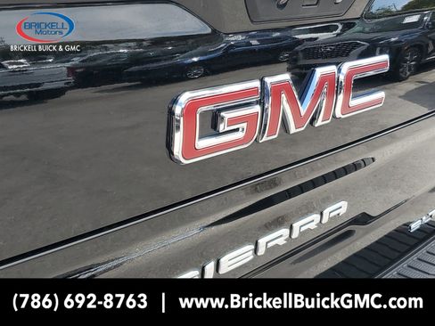 New 2025 GMC Sierra 1500 SLT w/ SLT Premium Plus Package image 6