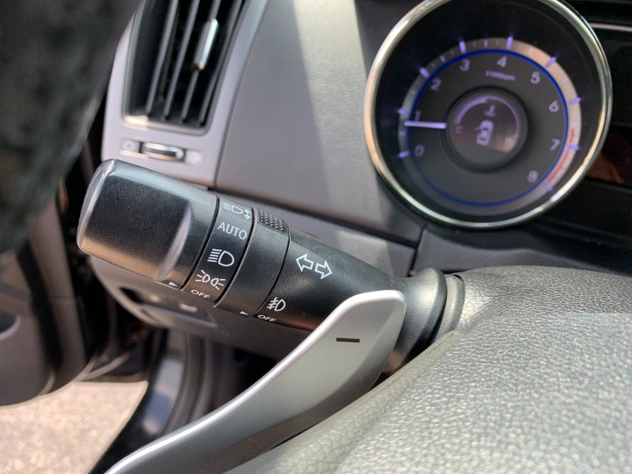 Used 2012 Hyundai Sonata SE FWD image 12