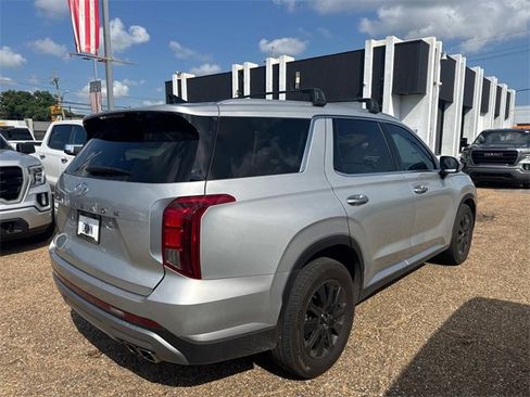 Used 2024 Hyundai Palisade SEL image 6