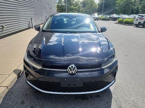 Used 2025 Volkswagen Jetta SEL FWD image 12