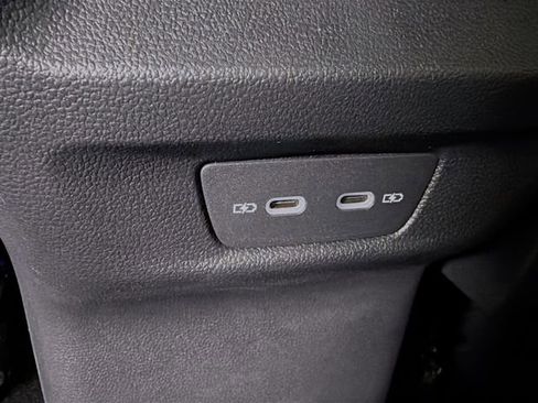 New 2026 Volkswagen Tiguan SE FWD image 27