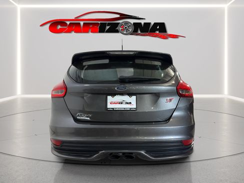 Used 2016 Ford Focus ST FWD image 7