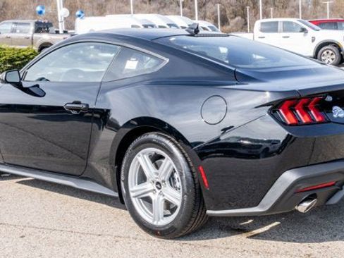 New 2026 Ford Mustang Coupe image 5