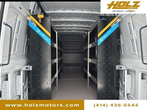 Used 2025 Mercedes-Benz Sprinter 2500 image 30