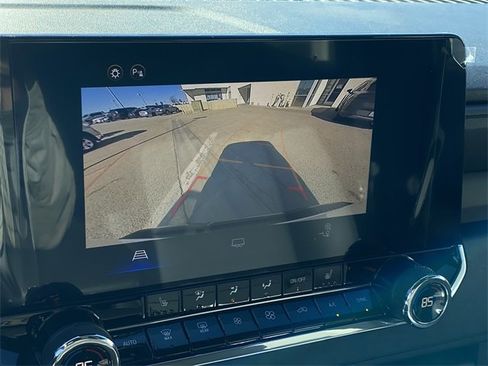 Used 2026 Chevrolet Colorado Trail Boss image 17