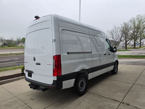 New 2026 Mercedes-Benz Sprinter 2500 image 5