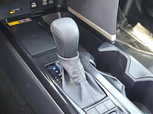 Used 2025 Toyota Camry LE FWD image 17