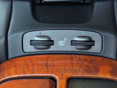 Used 2004 Lexus SC 430 Convertible image 20