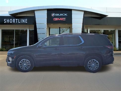 Used 2023 Chevrolet Traverse LT image 6
