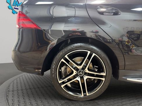 Used 2018 Mercedes-Benz GLE 43 AMG 4MATIC w/ Premium 2 Package image 26