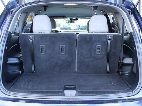 Used 2021 Honda Pilot EX image 16