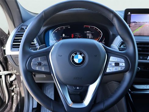 Used 2025 BMW X4 xDrive30i image 31