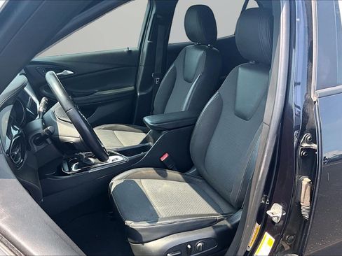 Used 2020 Buick Encore GX Select FWD image 16