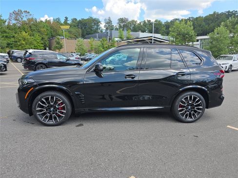 New 2026 BMW X5 xDrive40i w/ M Sport Package AWD/4WD image 6
