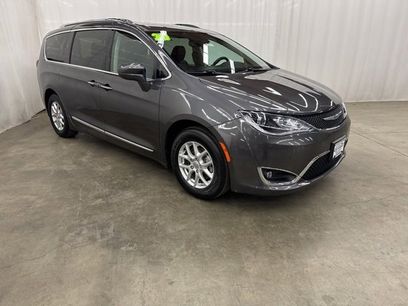 Used 2020 Chrysler Pacifica Touring-L