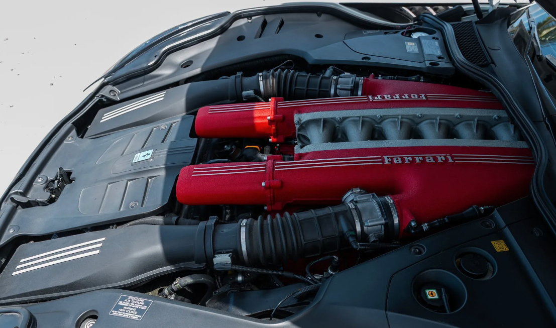 Used 2014 Ferrari F12 Berlinetta RWD image 6
