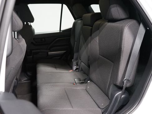 Used 2025 Toyota 4Runner SR5 image 30