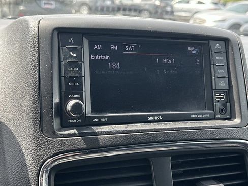 Used 2019 Dodge Grand Caravan GT FWD image 29