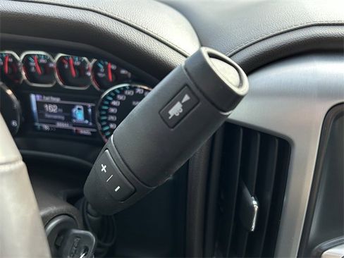 Used 2017 GMC Sierra 1500 SLT w/ Enhanced Driver Alert Package image 25