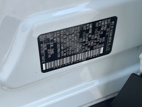 Used 2023 Nissan Rogue SV AWD/4WD image 36