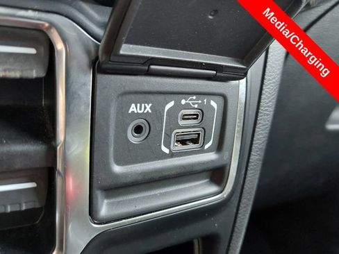 Used 2022 Jeep Wrangler Unlimited Sport AWD/4WD image 17