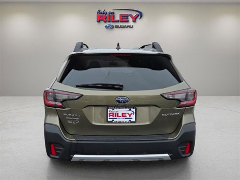 Used 2020 Subaru Outback Limited w/ Popular Package #2 image 4