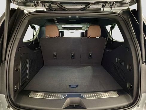New 2026 Chevrolet Suburban High Country image 26