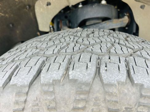 Used 2022 Ford F150 XLT w/ Equipment Group 302A High AWD/4WD image 40