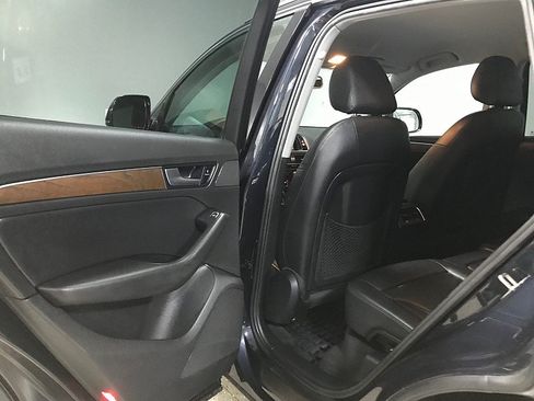 Used 2013 Audi Q5 2.0T Premium w/ Convenience Pkg AWD/4WD image 18