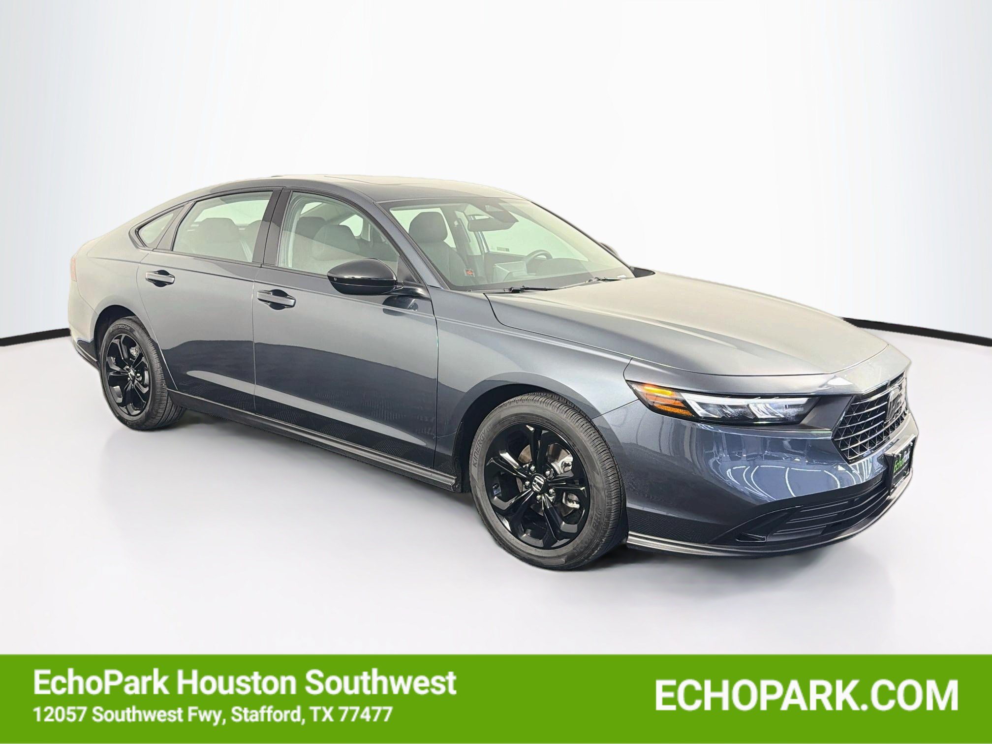 Used 2025 Honda Accord SE image 1
