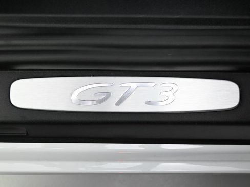 Used 2015 Porsche 911 GT3 image 67