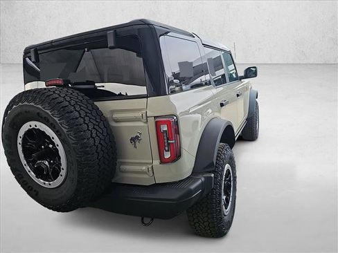 New 2025 Ford Bronco Badlands image 5