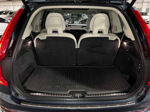 Used 2024 Volvo XC90 B6 Ultimate w/ Lounge Package AWD/4WD image 16